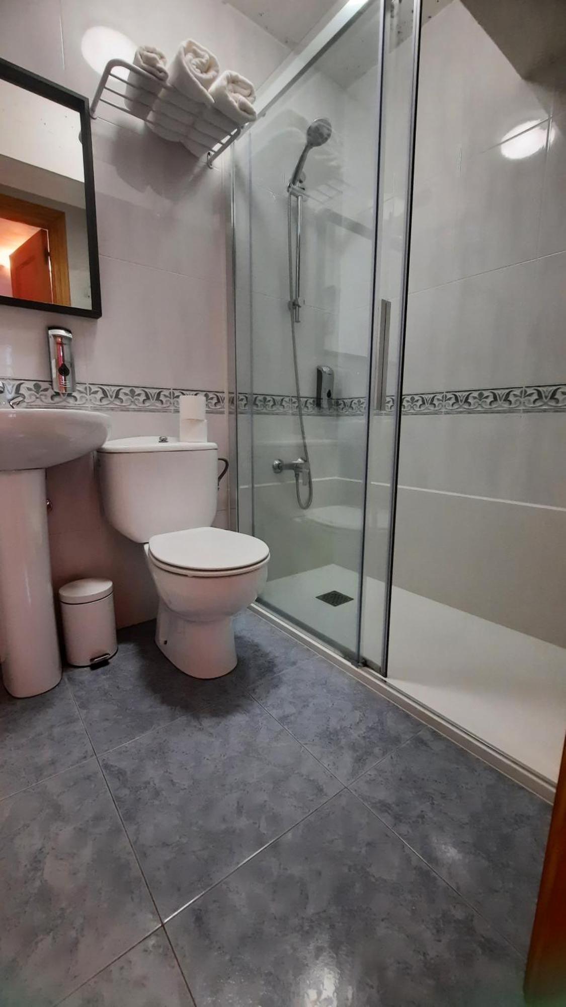 Hostal Betelu Екстер'єр фото