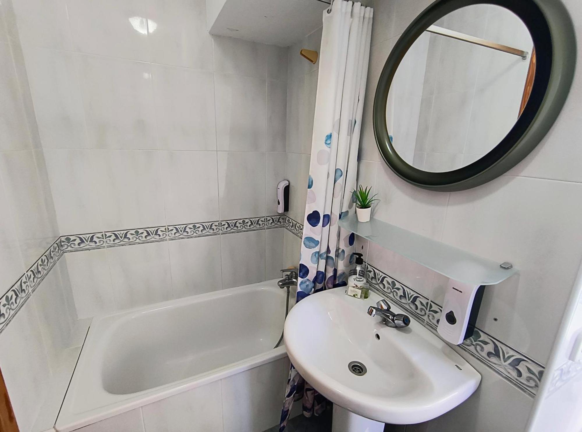 Hostal Betelu Екстер'єр фото